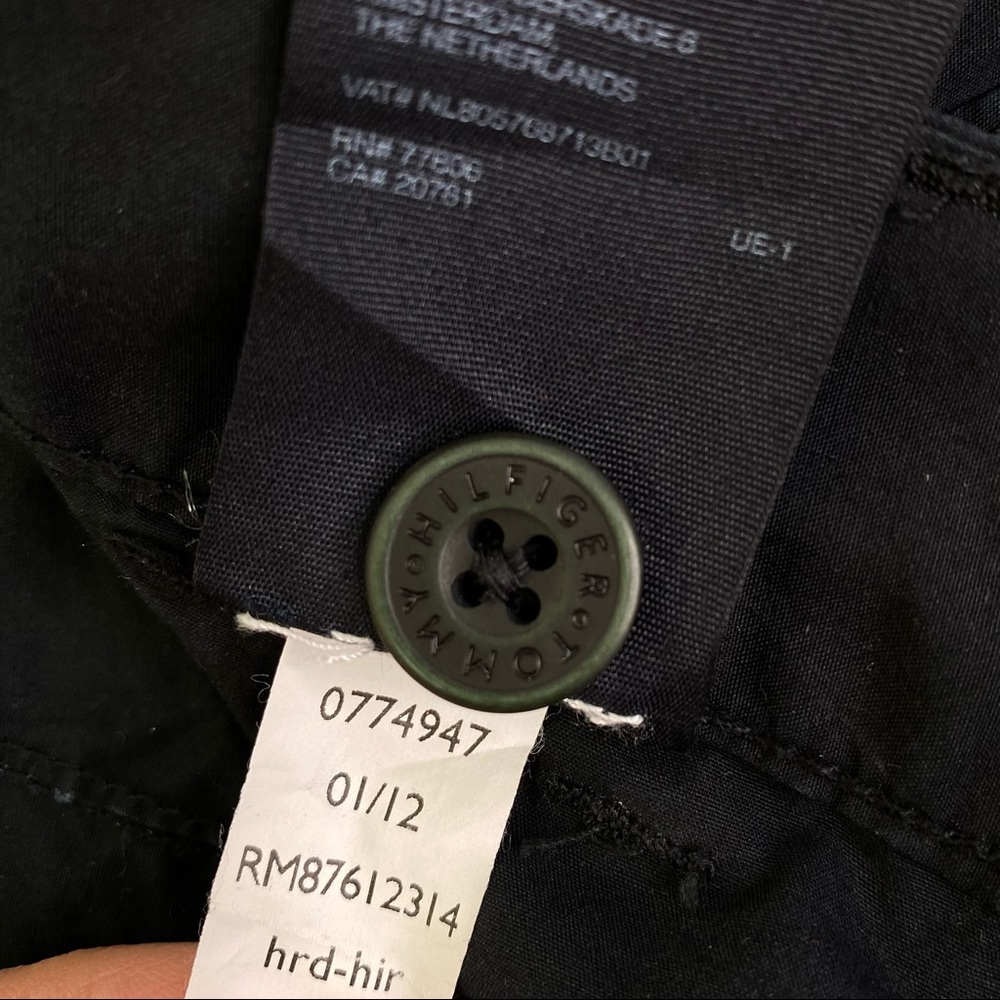 Tommy Hilfiger Black Shorts 4 - Picture 8 of 11